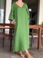 Damen luftiges Maxikleid aus atmungsaktiver Baumwolle mit V-Ausschnitt und praktischen Taschen R&B