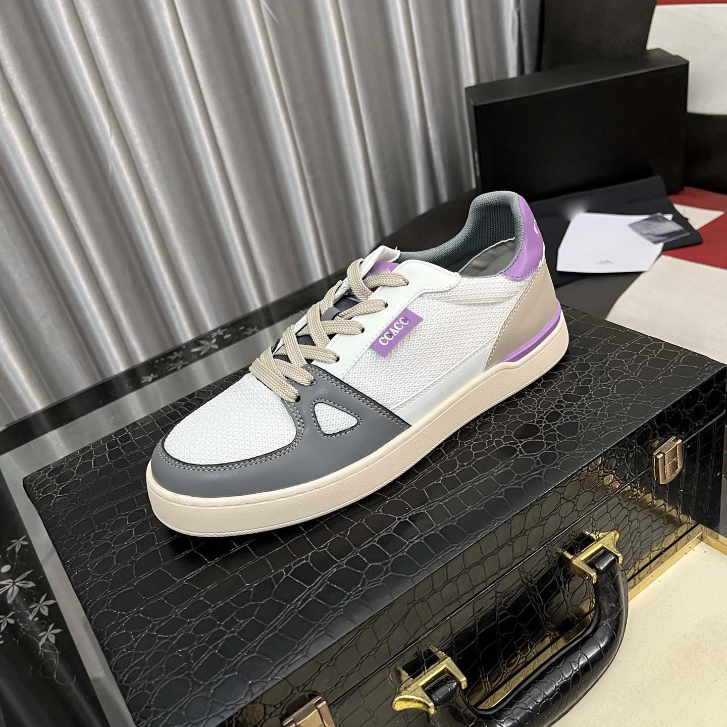 Damen Hochwertige Lifestyle Sneakers mit atmungsaktiver Mesh-Oberfläche und rutschfester Sohle R&B