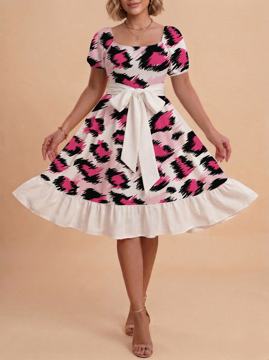 Damen Sommerliches Blumenkleid mit taillierbarem Gürtel und voluminösen Ärmeln R&B