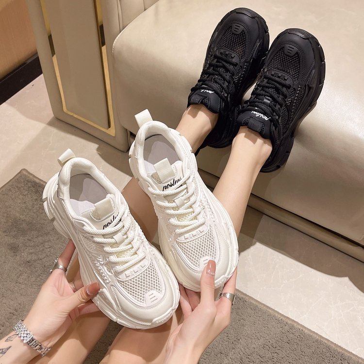 Damen Sportliche Sneakers mit rutschfester Sohle und atmungsaktivem Obermaterial R&B
