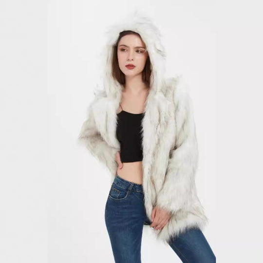 Damen Hoodiejacke aus kuscheligem Kunstfell mit seitlichen Taschen R&B