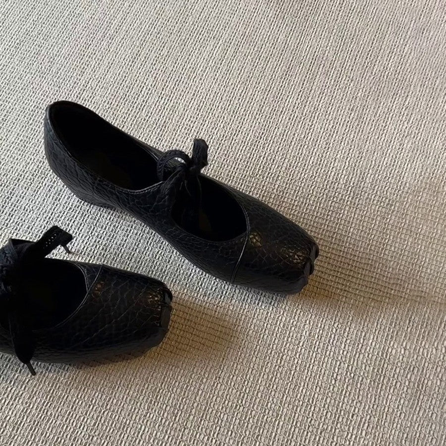 Damen Ballerinas mit trendy Lochmuster und weichem Innenfutter R&B