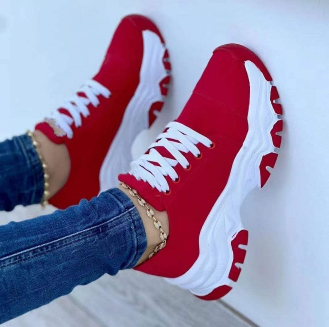 Damen Sportliche Sneakers mit gepolsterter Laufsohle R&B