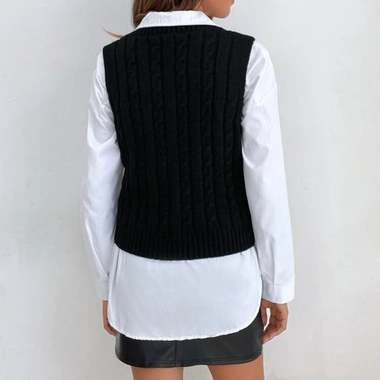 Damen Strickweste mit V-Ausschnitt und exklusivem Zopfmuster R&B