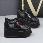 Damen Plateau Sneakers mit atmungsaktivem Netzdesign und rutschfester Sohle