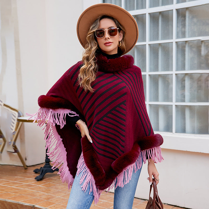 Damen modischer Poncho mit elegante Fransenverzierung