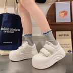 Damen Plateausneaker mit praktischen Klettverschlüssen und ergonomischer Sohle