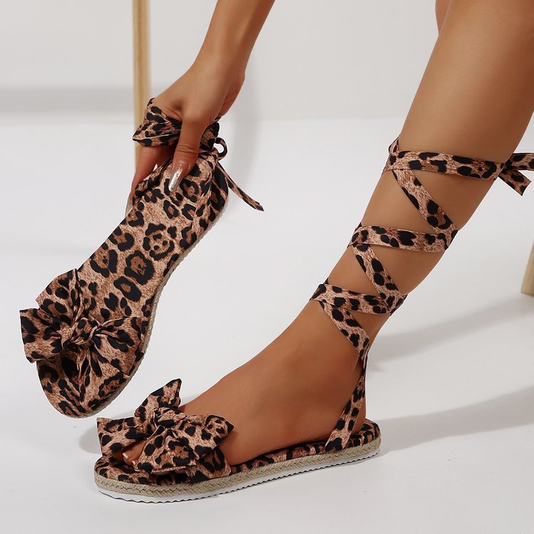 Damen Gladiator-Sandalen mit Blumendruck und Schleifenakzent R&B
