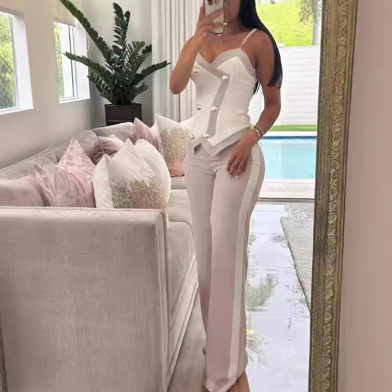 Damen Elegante Cropped Bluse mit Schulterfreischnitt und dekorativen Knöpfen R&B