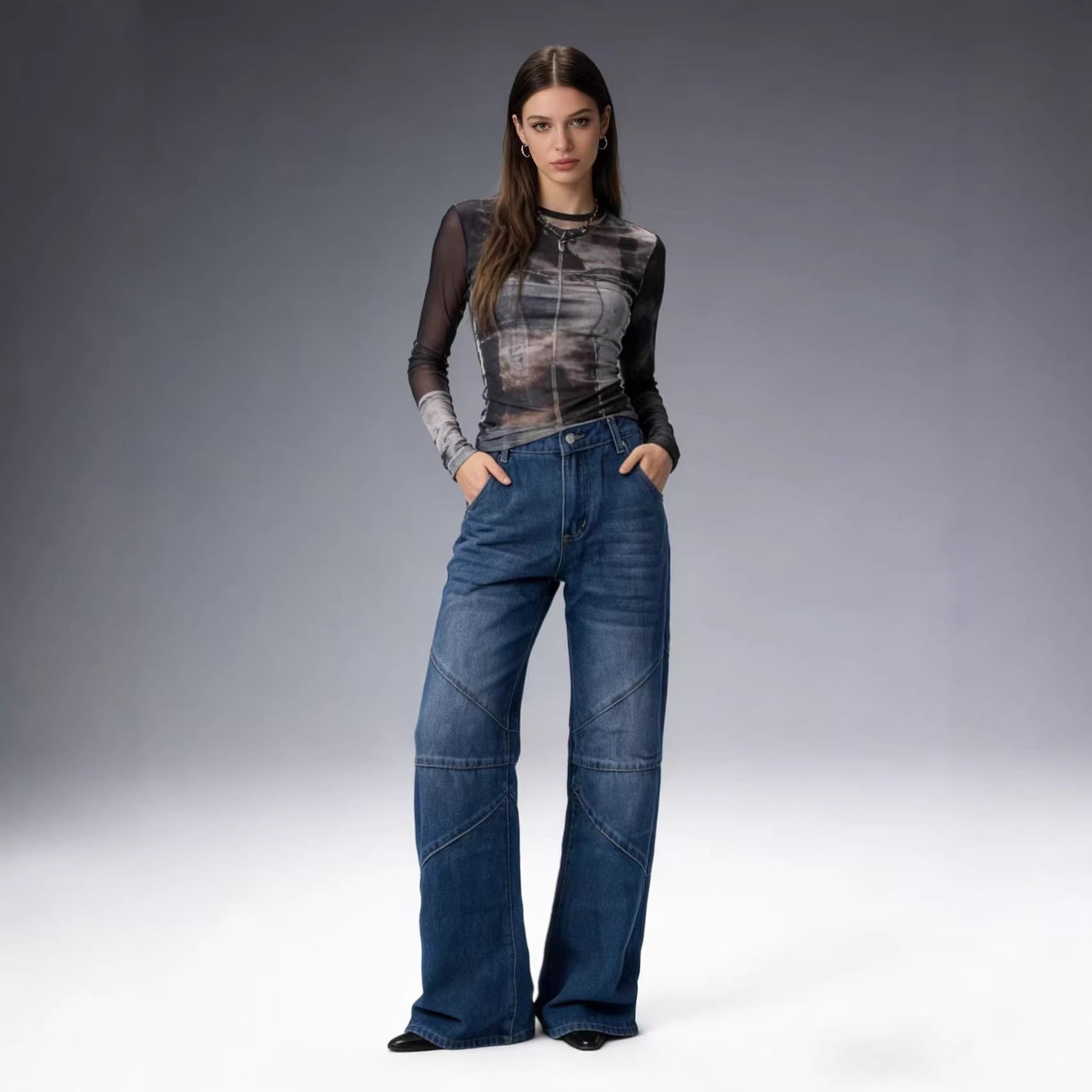 Damen Weite Denim-Hose mit asymmetrischen Nähten