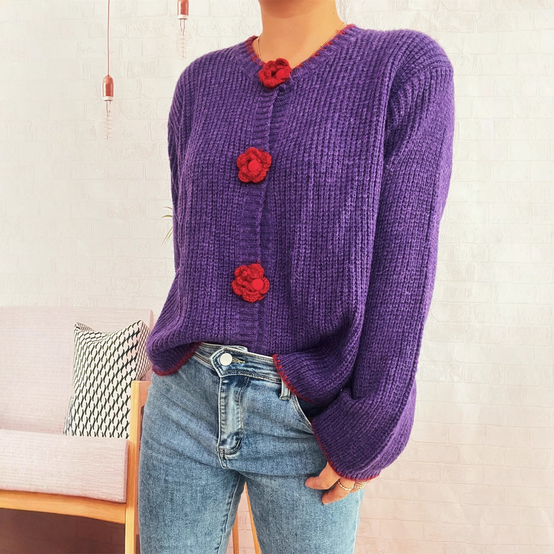 Damen Strickjacke mit floralen Knopfdetails und lässigem Schnitt R&B