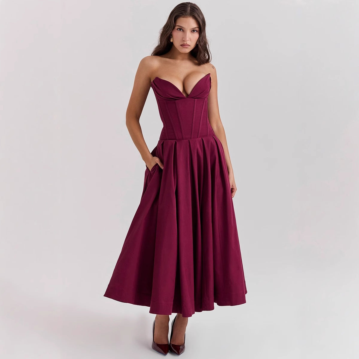 Damen Abendkleid mit taillierter Silhouette und A-linien Schnitt R&B
