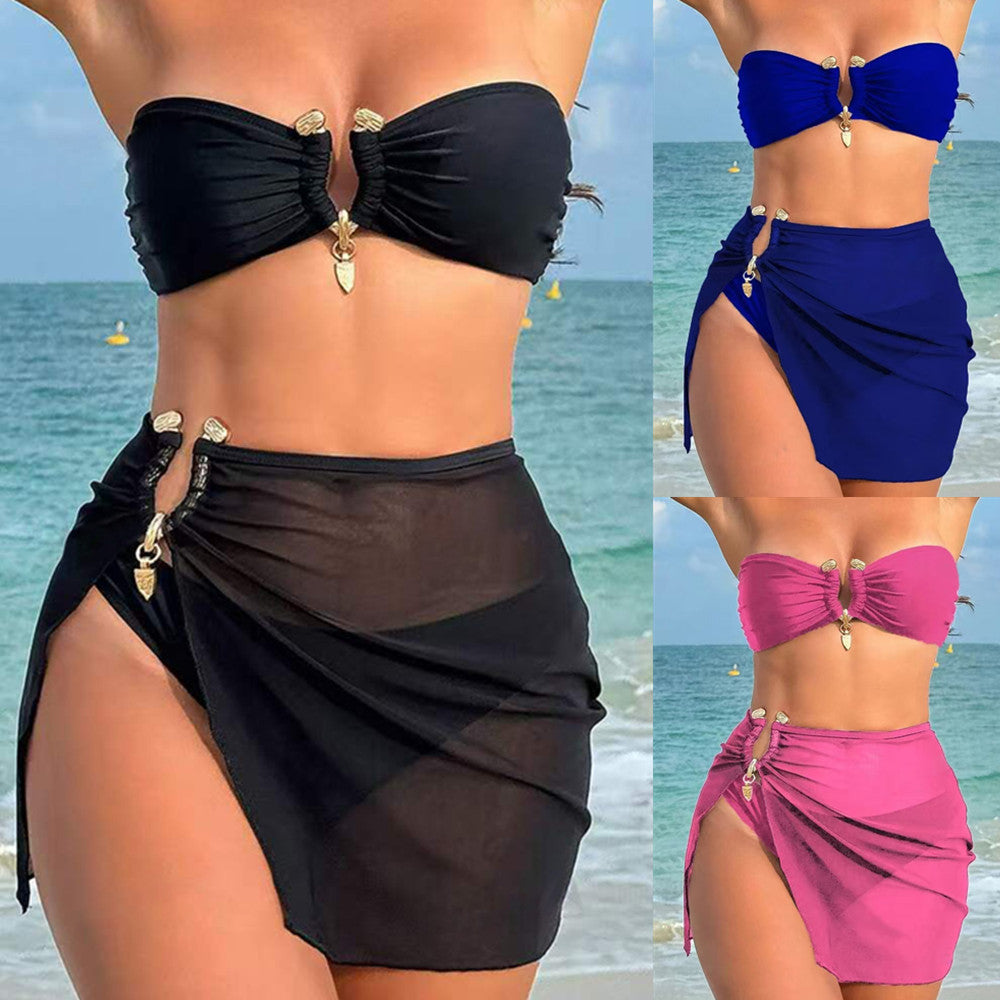 Damen Bikini-Set mit modisch gerafftem Oberteil und elegantem Wickelrock R&B