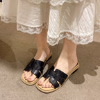 Damen Bequeme und stilvolle Mules mit moderne Prägung EB