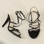 Damen Glamouröse High-Heel Sandalen mit verzierten Riemen und elegantem Glanz R&B