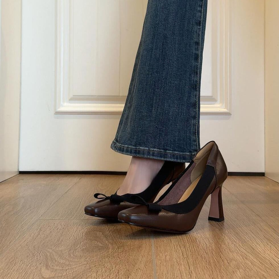 Damen elegante Pumps mit femininem Schleifendetail