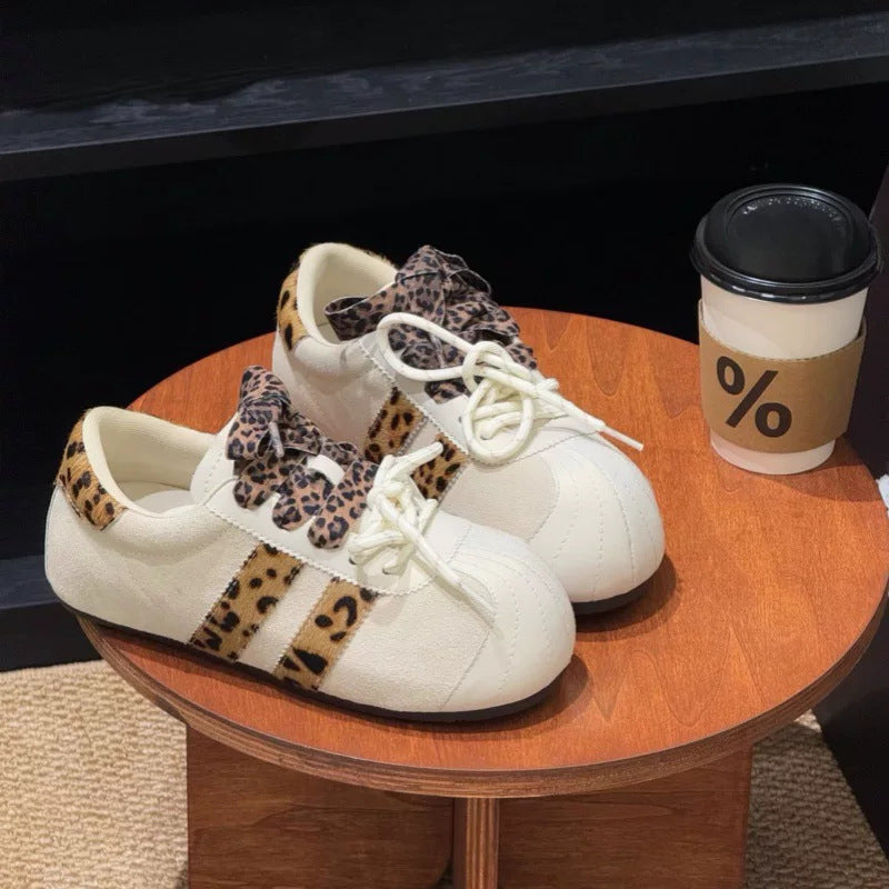 Damen Sneakers im trendigen Animal-Print Design von