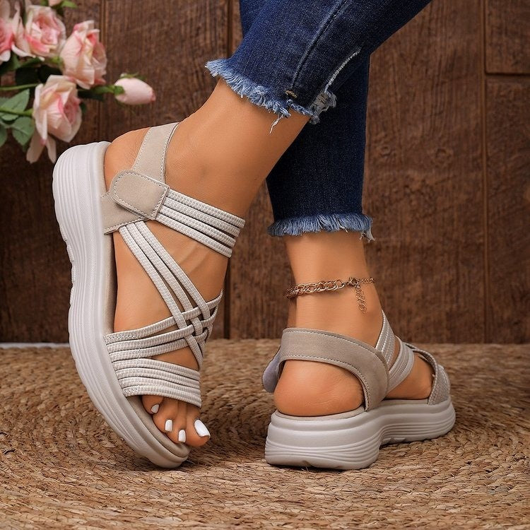 Damen Komfortable und stylische Sandalen mit multifunktionalem Riemendesign R&B