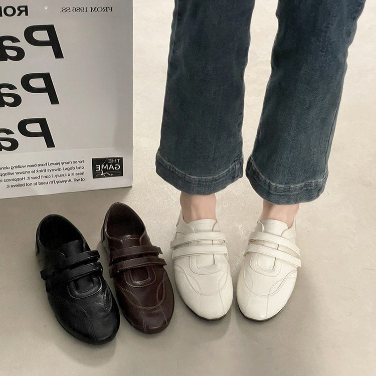 Damen Komfortable Slip-On Loafers mit dekorativen Riemchen und ergonomischer Sohle R&B