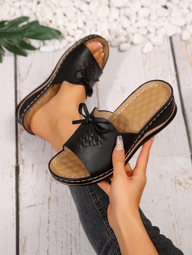 Damen Clogs mit raffiniertem Riemendesign und weicher Innensohle R&B