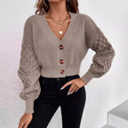 Damen Strickjacke mit Kabelmuster und formschönem Design R&B