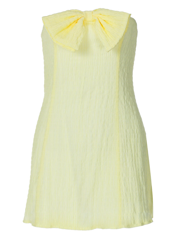 Damen Verspieltes Sommerkleid mit weitem Kragen und plissierten Details R&B