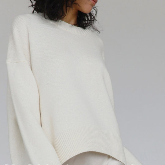 Damen Oversized Pullover mit feinem Strickmuster und breiten Bündchen R&B