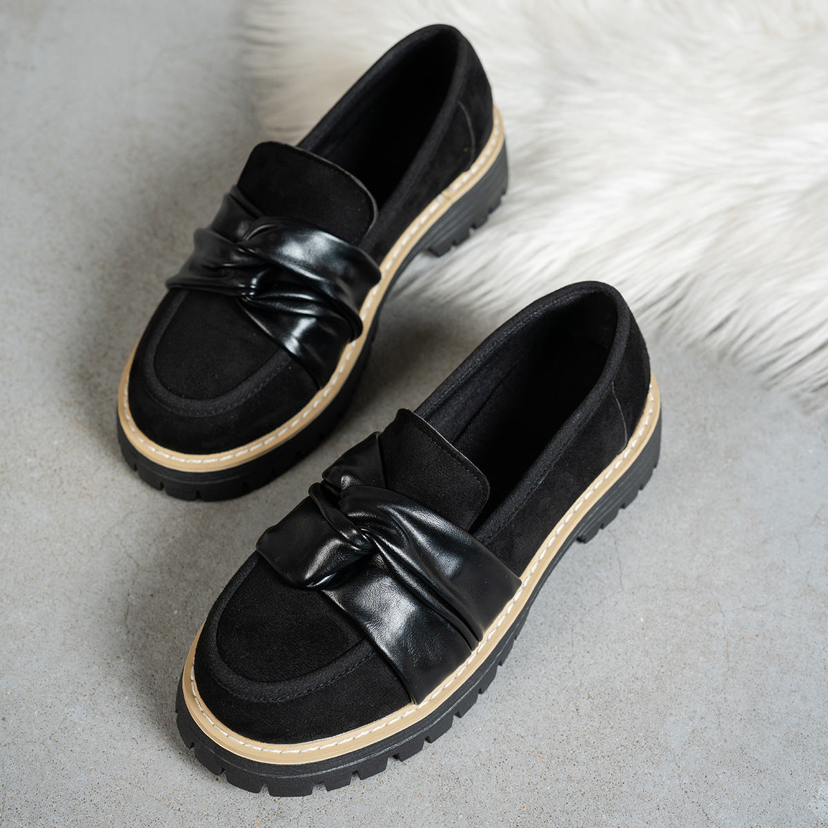 Damen Mokassins mit modischer Knotendetail und bequemer Profilsohle R&B