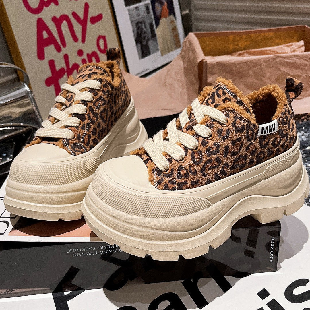 Damen Sneakers mit luxuriösem Fleece-Innenfutter und robustem Plateau R&B