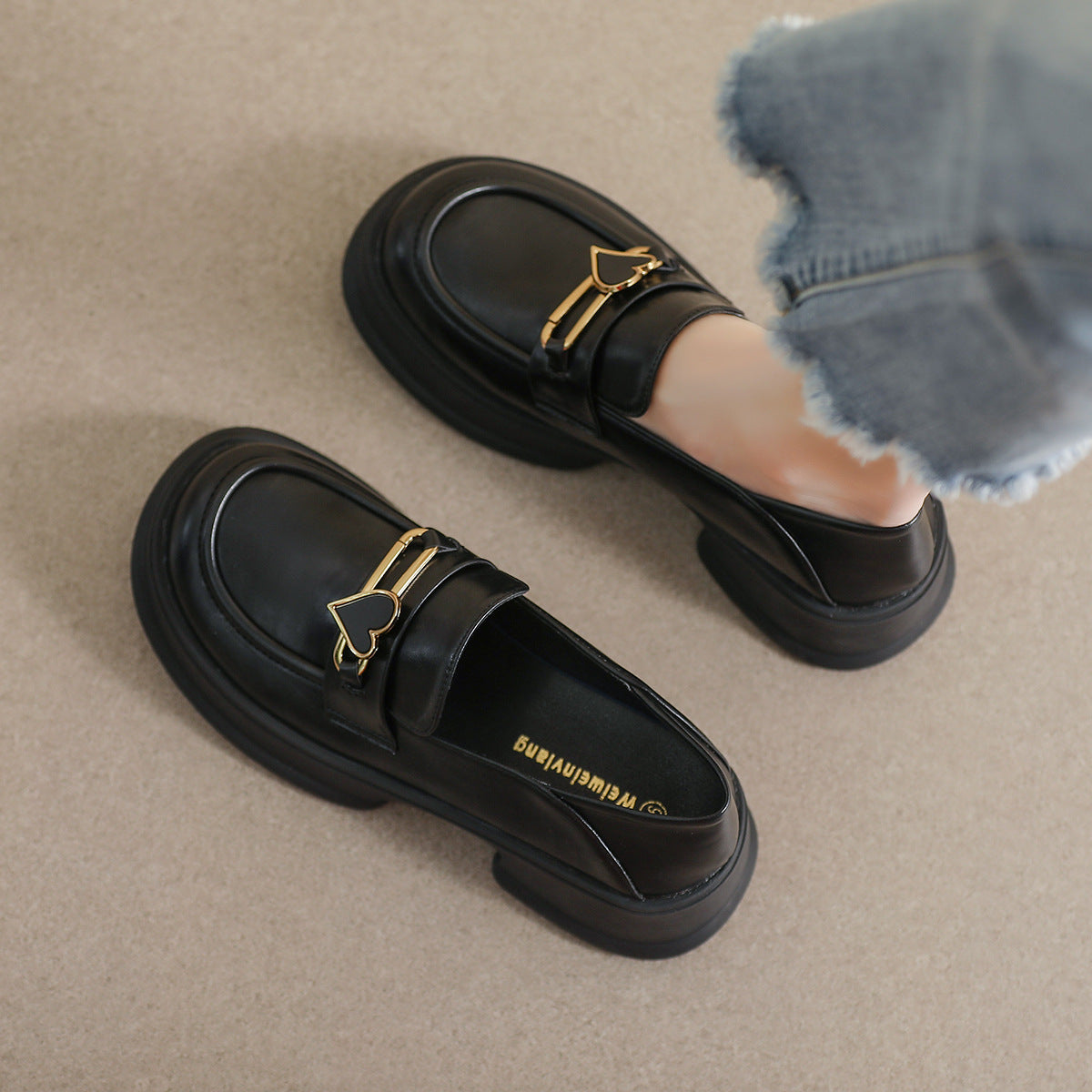 Damen Mokassin-Schuhe mit trendigem Herz-Akzent und massiver Sohle