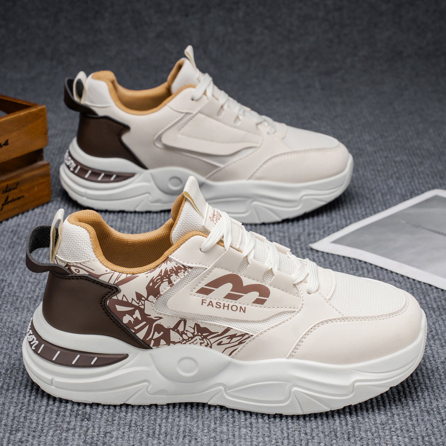 Damen Sportliche Sneakers mit dynamischer Profilgestaltung und rutschfester Sohle