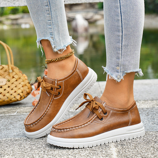 Damen Freizeit-Sneaker mit kunstlederner Optik und rutschfester Sohle R&B