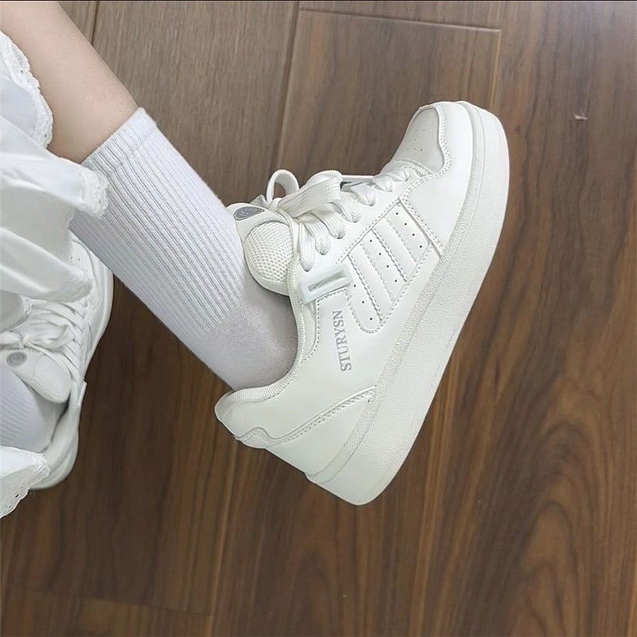 Damen Lifestyle Sneakers mit stützendem Schaft und rutschfester Sohle