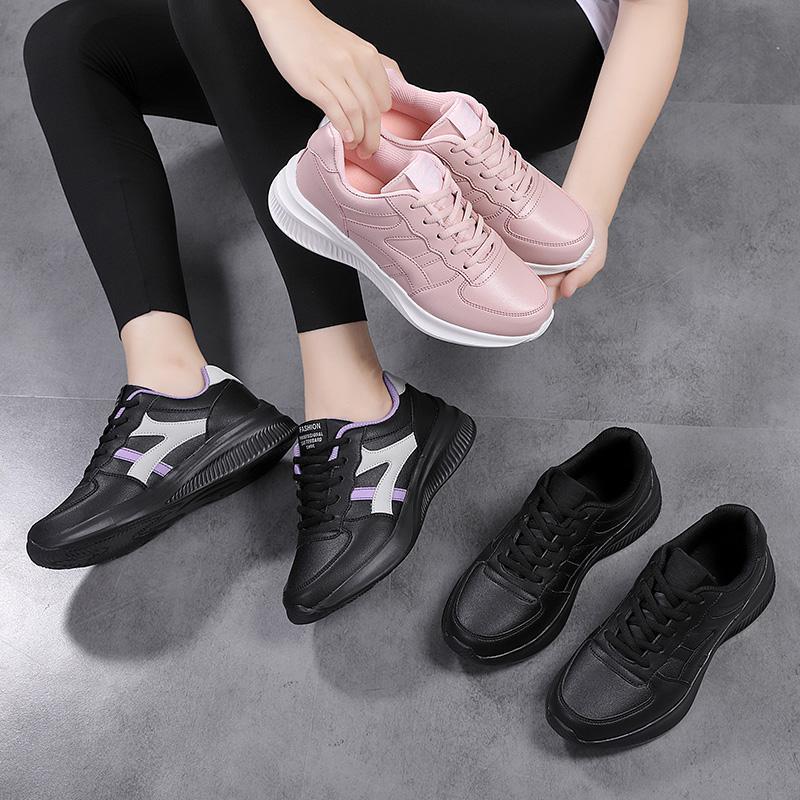 Damen nan modische Plateau-City-Sneaker mit extraweich gepolstertem Fußbett, stoßdämpfender Zwischensohle und sportiver Seitenapplikation R&B