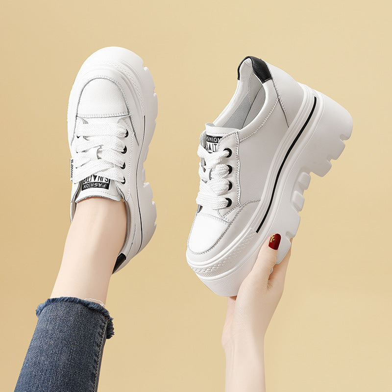 Damen Plateau-Sneaker mit rutschfester Sohle und modischer Schnürung R&B