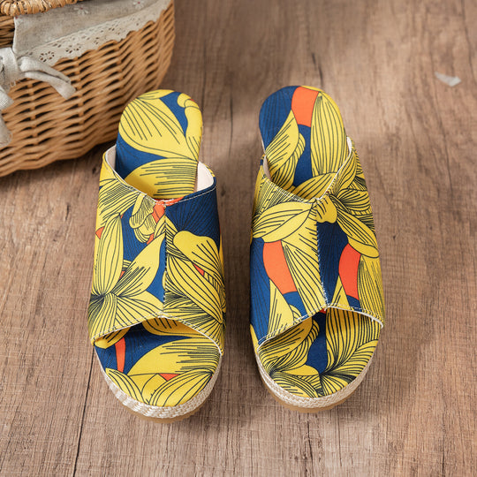 Damen Plateau-Mules mit floralem Design und bequemer Sohle R&B