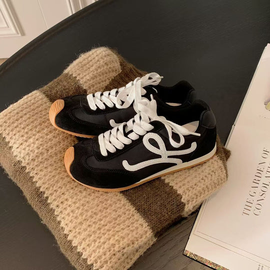 Damen Sneakers mit luxuriösem Wildleder und atmungsaktivem Mesh von R&B