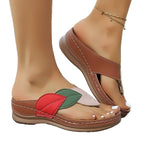 Damen modische Zehentrenner-Sandalen mit floralem Design und ergonomischem Fußbett R&B