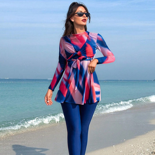 Damen modischer Strandanzug mit langen Ärmeln und femininem Wickeldetail R&B