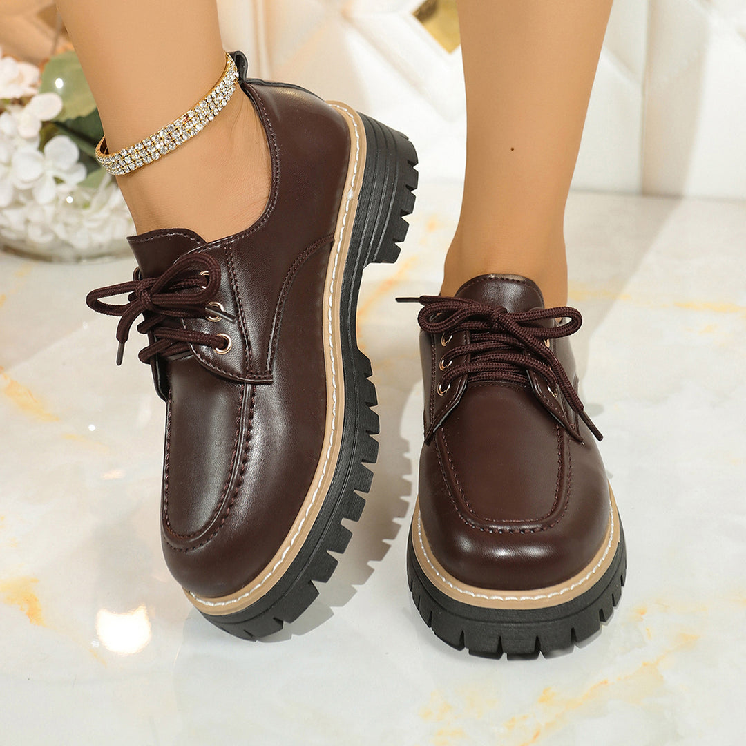 Damen Stilvolle Boots mit robustem Sohlenprofil und modischem Schnürsystem R&B