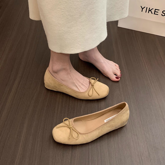Damen Ballerinas aus hochwertigem Wildleder mit dekorativer Schleife R&B