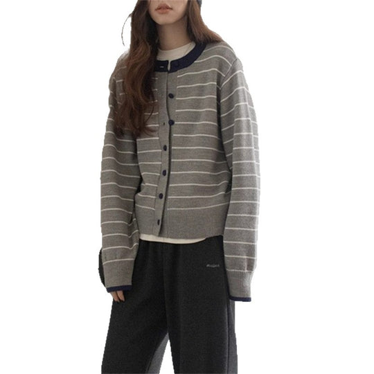 Damen gemütlicher Strickcardigan mit jugendlichem Streifenmuster und praktischem Knopfverschluss R&B