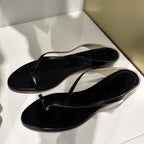 Damen Zehentrenner-Sandalen mit eleganter Riemenkonstruktion und komfortablem Fußbett R&B