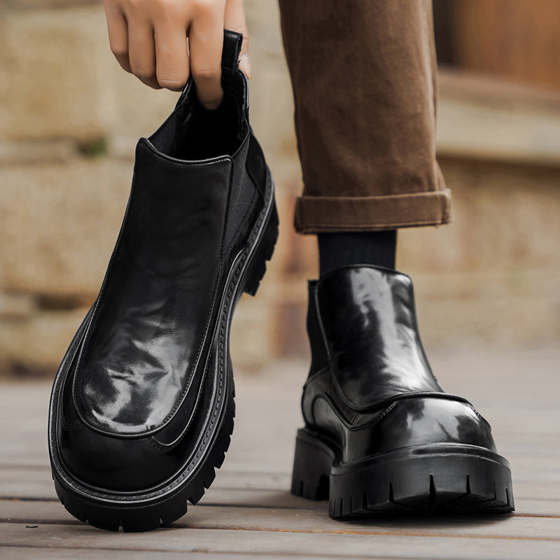 Damen Chelsea Boots mit robustem Profil und elastischen Einsätzen