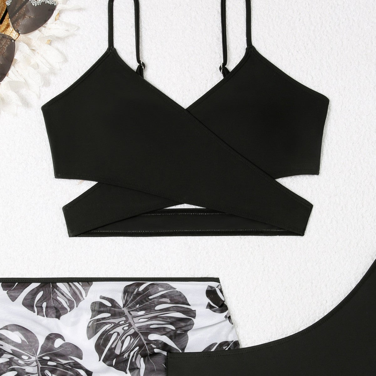 Damen Triangel-Bikini mit elegantem Wickelrock R&B