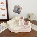 Damen Sneakers mit verspielten Karomustern und dämpfender Sohle