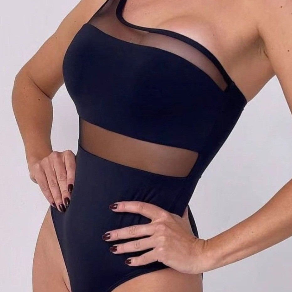Damen Einteiler Badeanzug mit asymmetrischem Schnitt und transparenten Akzenten R&B
