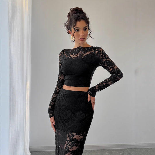 Damen nan zweiteiliges Spitzenensemble mit bauchfreiem Langarmoberteil und tailliertem Midirock R&B