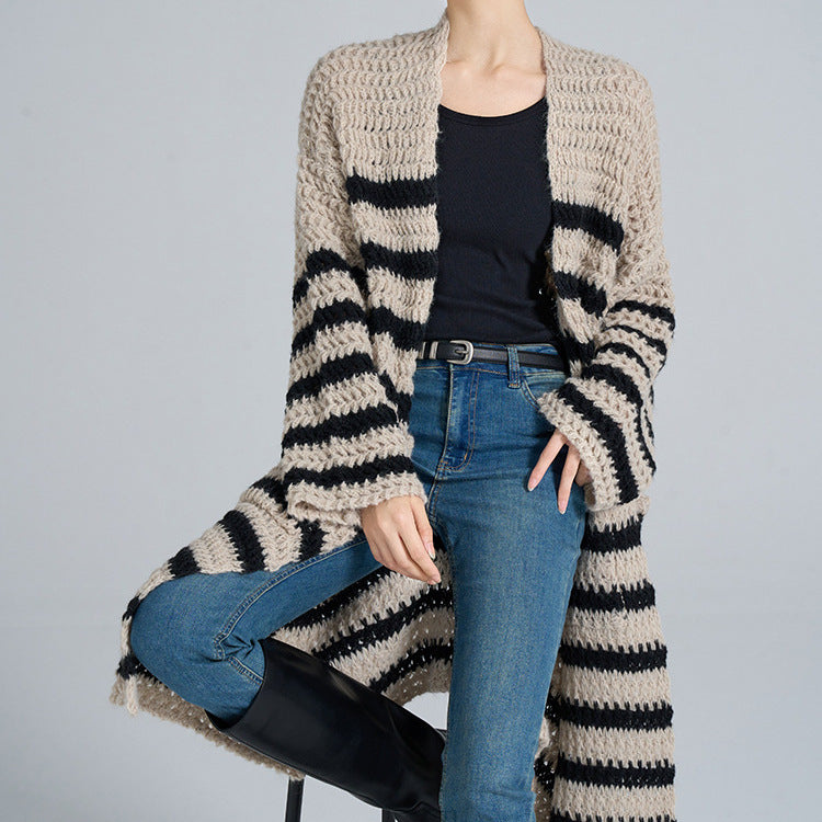 Damen lässige Strickjacke mit breitem Streifenmuster und praktischen Taschen R&B