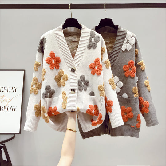 Damen Kuscheliger Strick-Cardigan mit floralen Applikationen und Knöpfen R&B